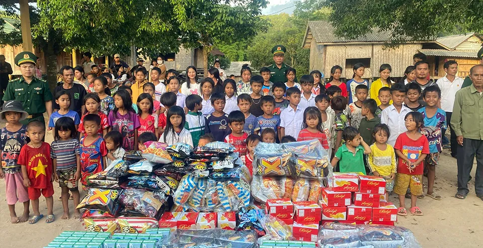 Hình ảnh minh họa các lý do chọn RC88, nhấn mạnh chất lượng dịch vụ và đa dạng trò chơi cá cược