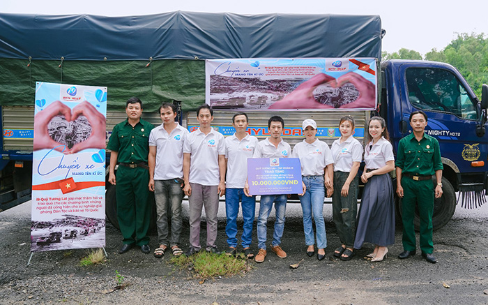 Hình ảnh minh họa đội ngũ hỗ trợ khách hàng của RC88 sẵn sàng hỗ trợ mọi thắc mắc về GDPR và quyền riêng tư.